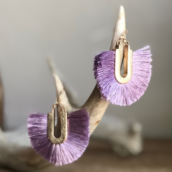 Jewelry - New Lavender Purple Tassel Earrings